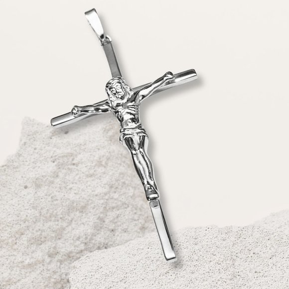 White Gold Women's Crucifix Cross Jesus Pendant Solid 925 Sterling Silver - Picture 5 of 10